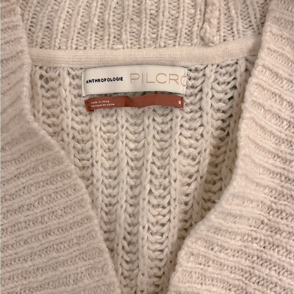 Pilcro Anthropologie Joyce Ivory V-Neck
Sweater Cotton Wool Relaxed